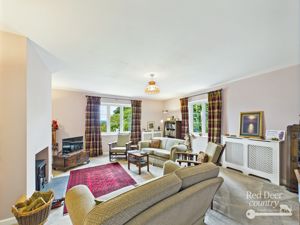 Drawing Room- click for photo gallery